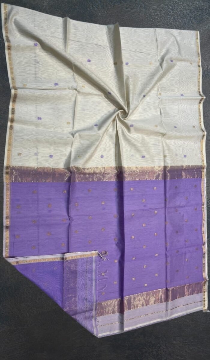 Chandani (चाँदनी) : Maheshwari handloom silk cotton saree in Purple - Image 1