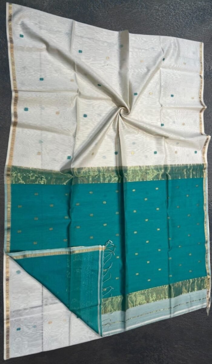 Chandani (चाँदनी) : Maheshwari handloom silk cotton saree in Teal - Image 1