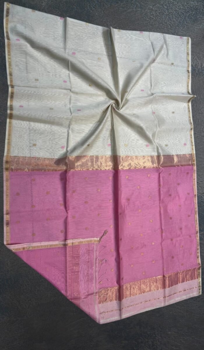 Chandani (चाँदनी) : Maheshwari handloom silk cotton saree in Pink - Image 1