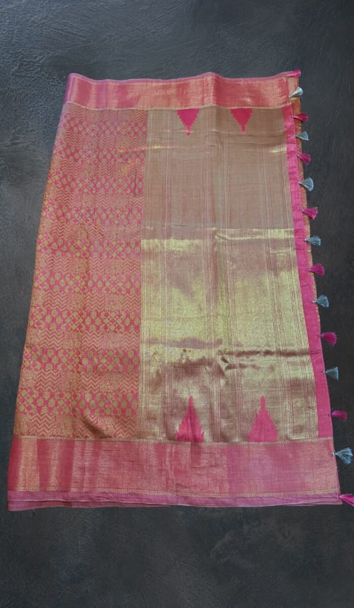 Handwoven Mysuru Silk Thread Brocade Saree in Peach - Image 2