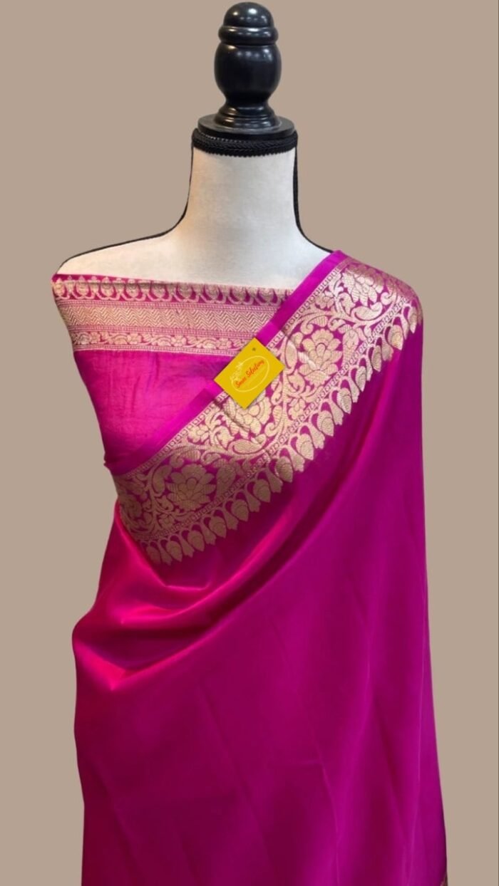 Banarasi Warm Silk saree in Magenta - Image 1